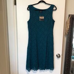 NEW Liz Claiborne Teal Lace Dress. 10